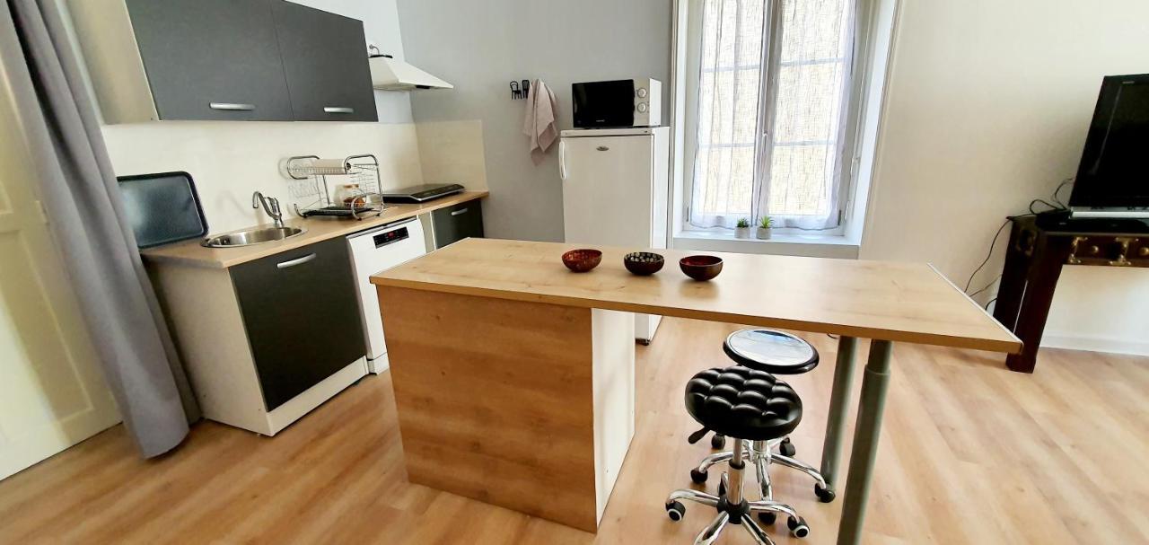 Artistique Apartment Sille-le-Guillaume Exterior photo
